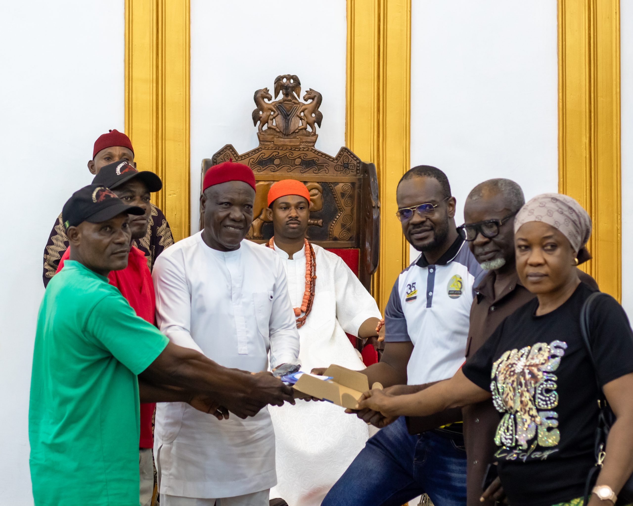 Sheriff Deputies Ltd Launches Secure Nigeria Initiative, Donates Security Kits To Issele-Uku Vigilante Group